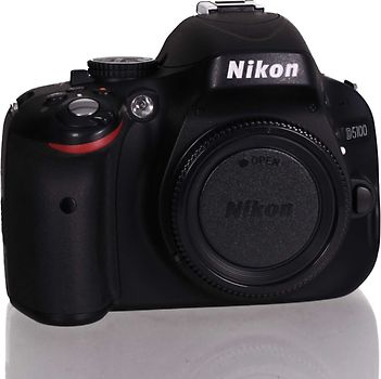 Bodi Nikon D5100 hitam
