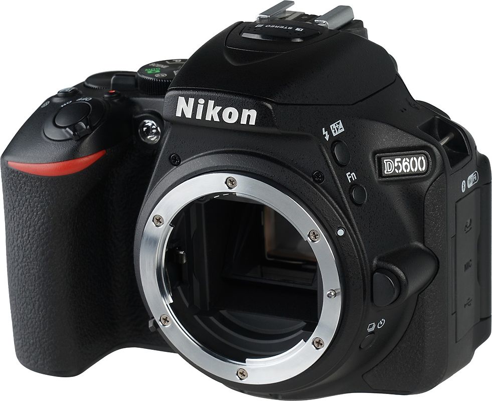 Rebuy Nikon D5600 body zwart aanbieding