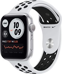 Image of Apple Watch Nike Series 6 44 mm kast van zilver aluminium met zilver/zwart sportbandje van Nike [wifi] (Refurbished)