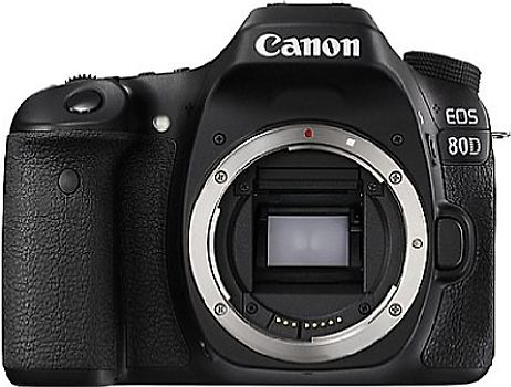 Canon EOS 80D tubuh hitam